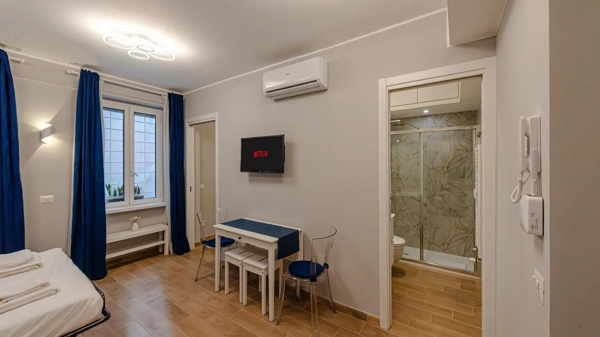 Goldstar Apartments 로마